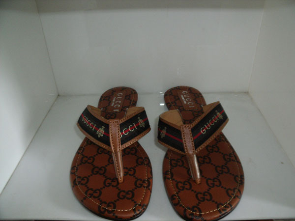 2017 Guci slippers woman 35-42-088
